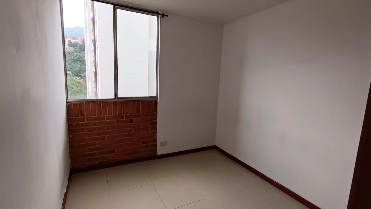Apartamento en Arriendo Loma de los Bernal Medellin