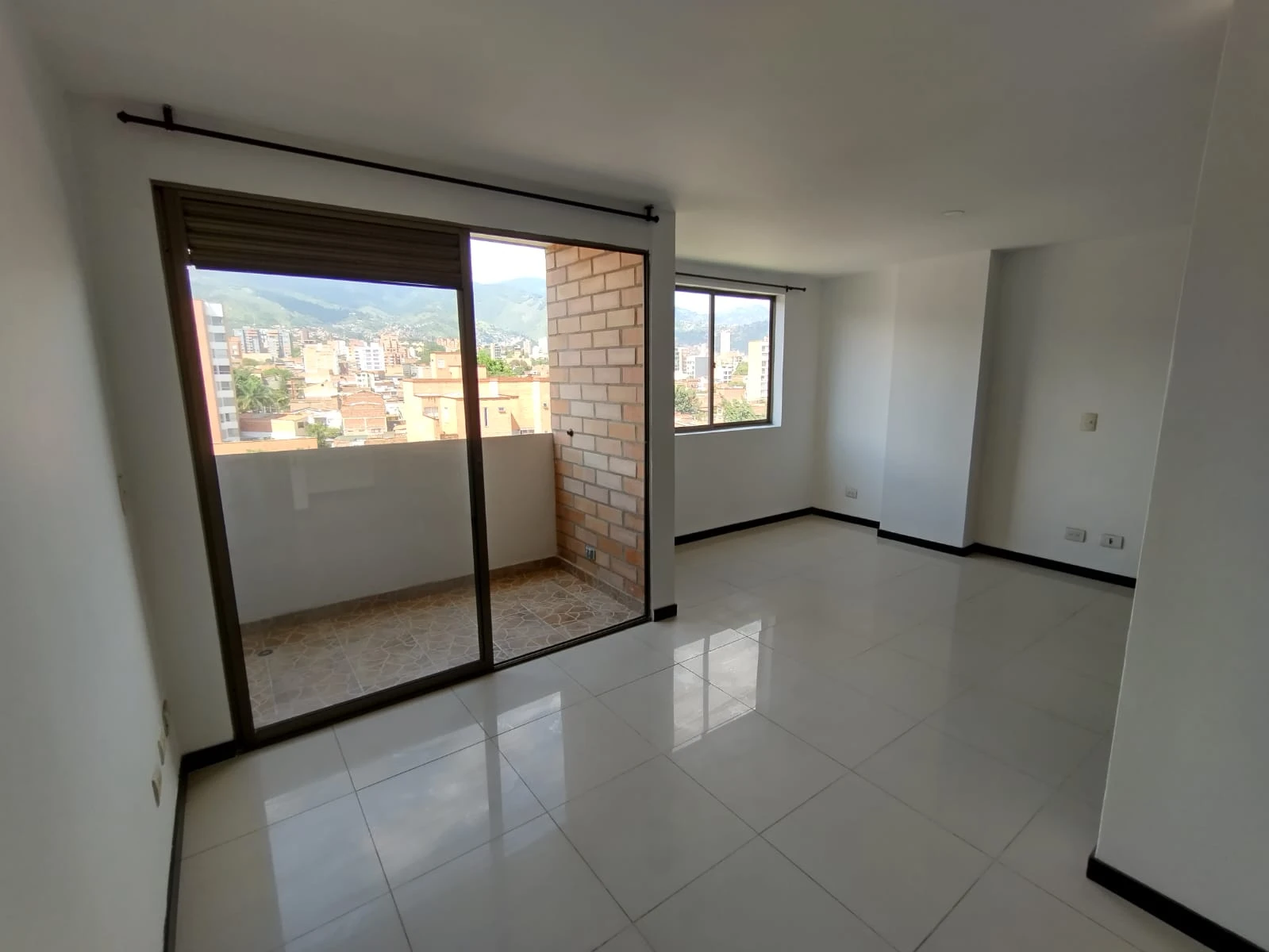 Apartaestudio En Arriendo Sector Laureles