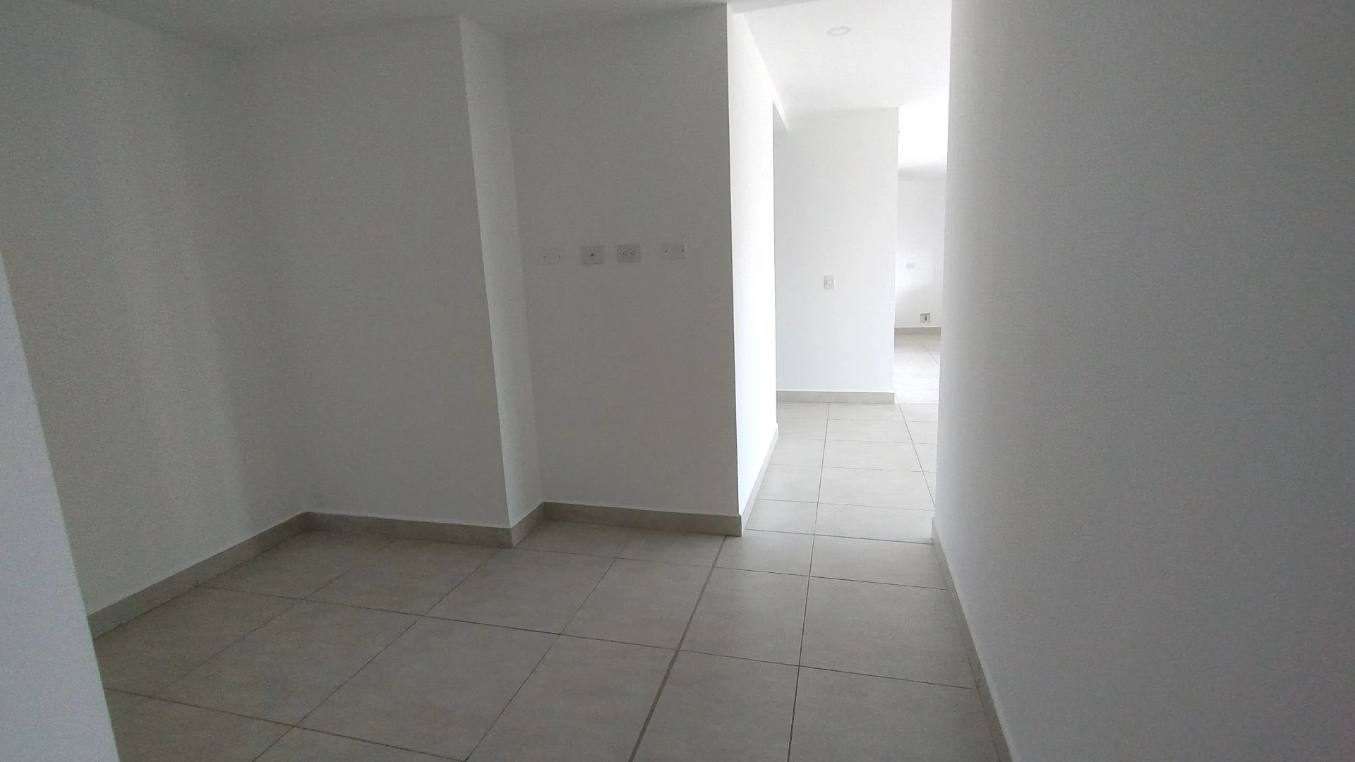 APARTAMENTO EN ARRIENDO CERCA DE BUENAVISTA.