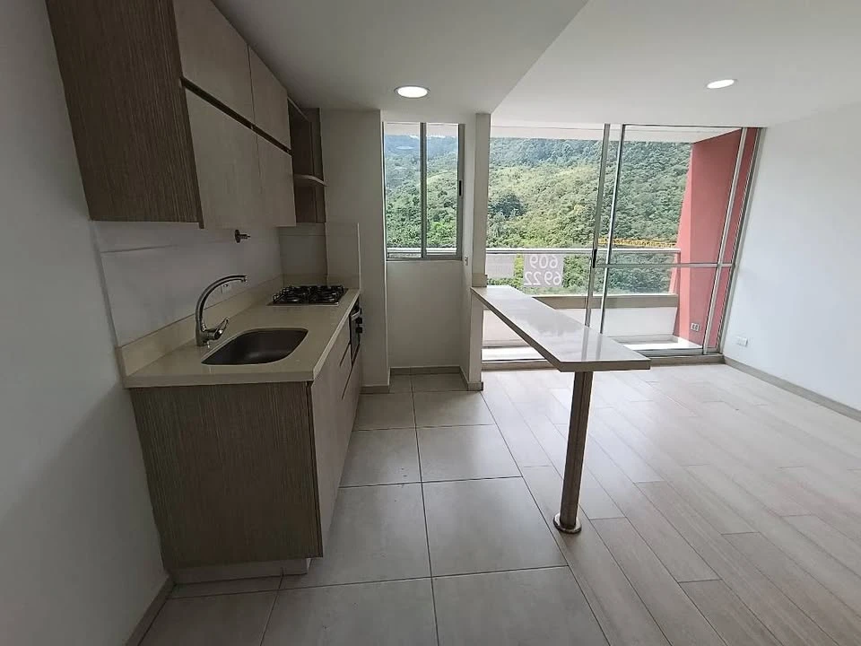 Apartamento en arriendo sector Cañaveralejo