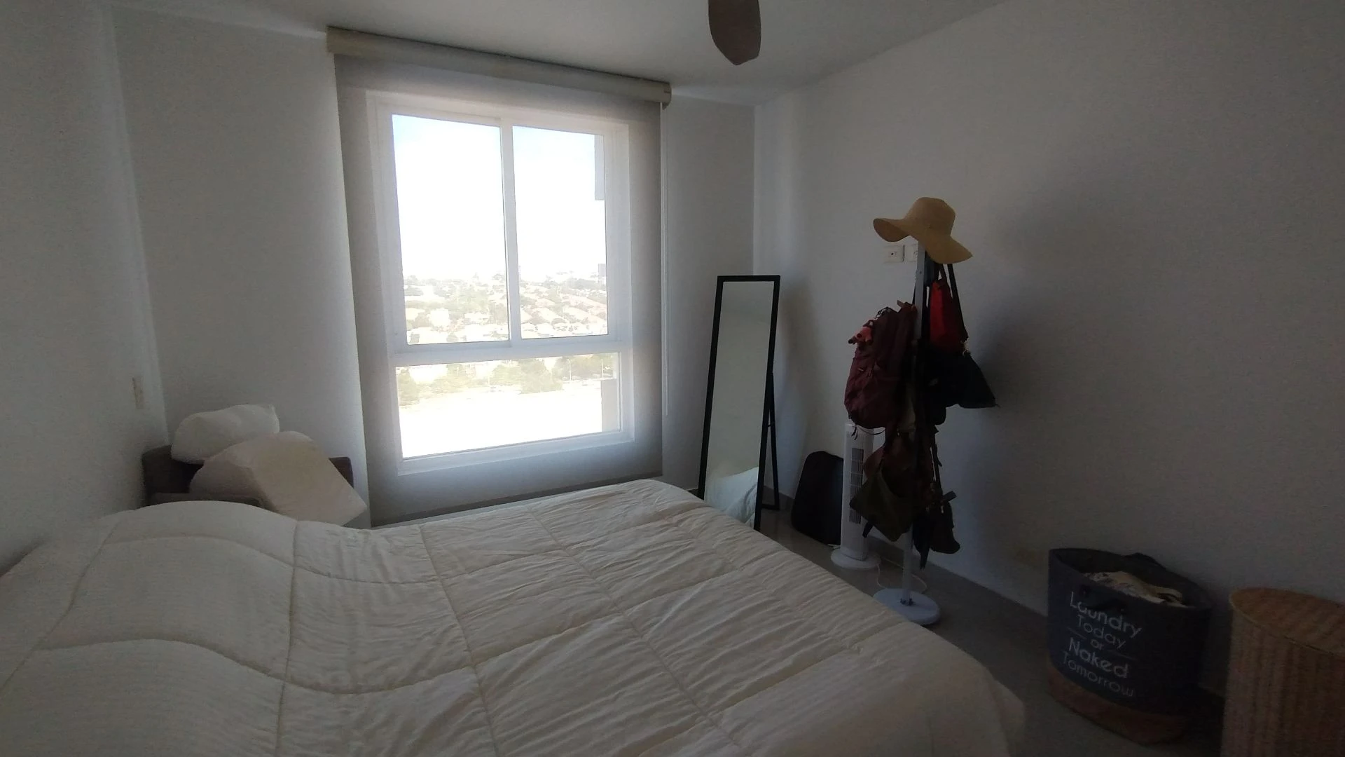 APARTAMENTO AMOBLADO EN ARRIENDO EN LA CASTELLANA.