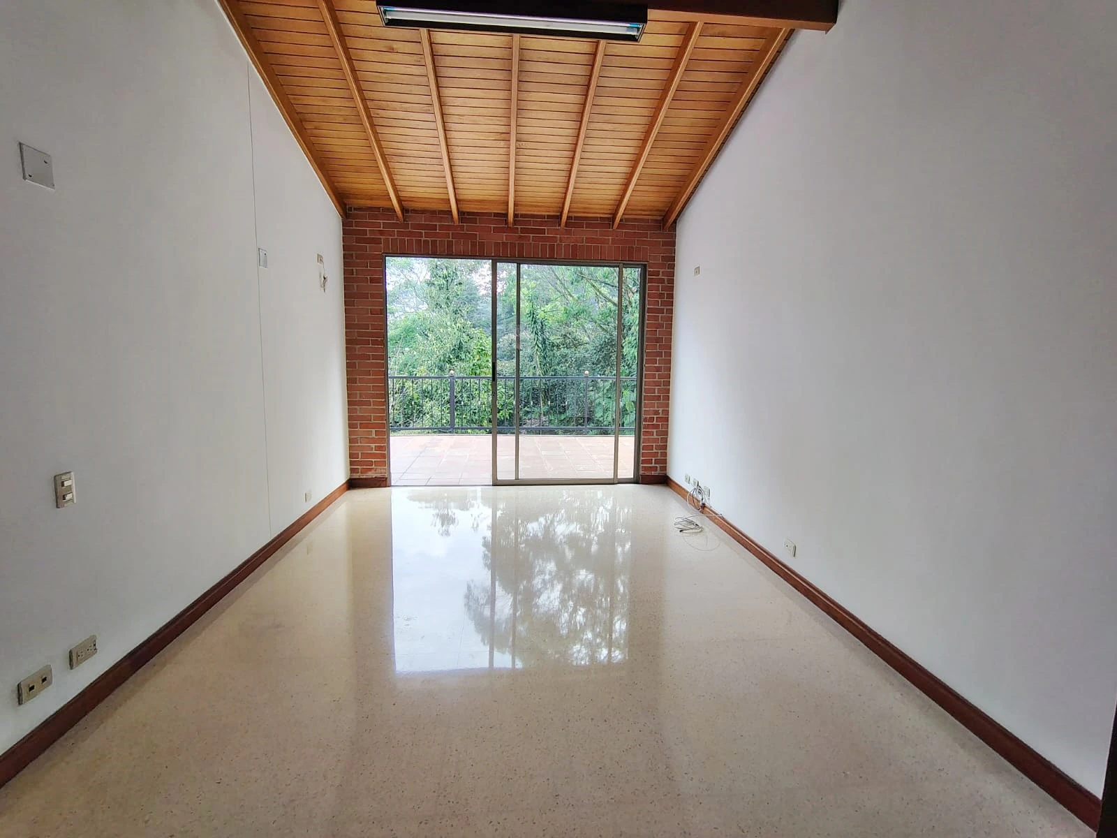 Casa en arriendo sector la Calera