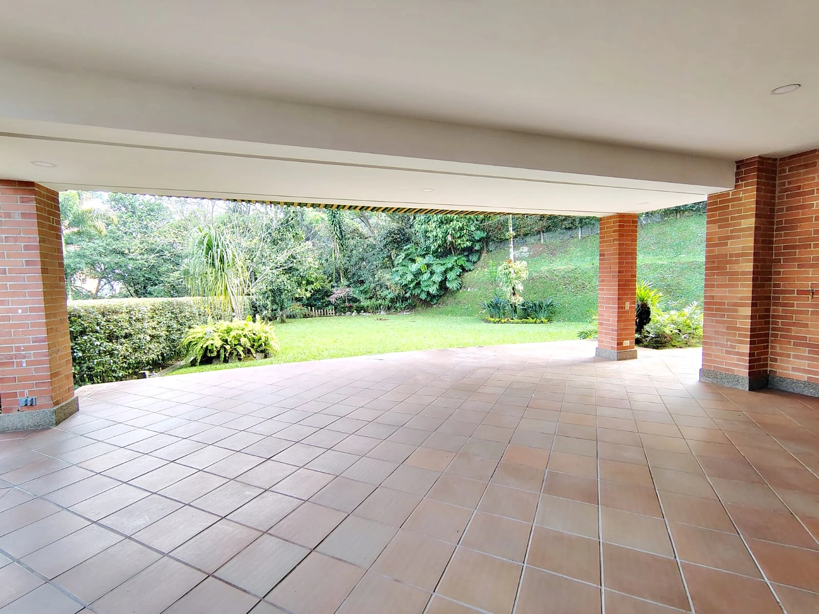 Casa en arriendo sector la Calera