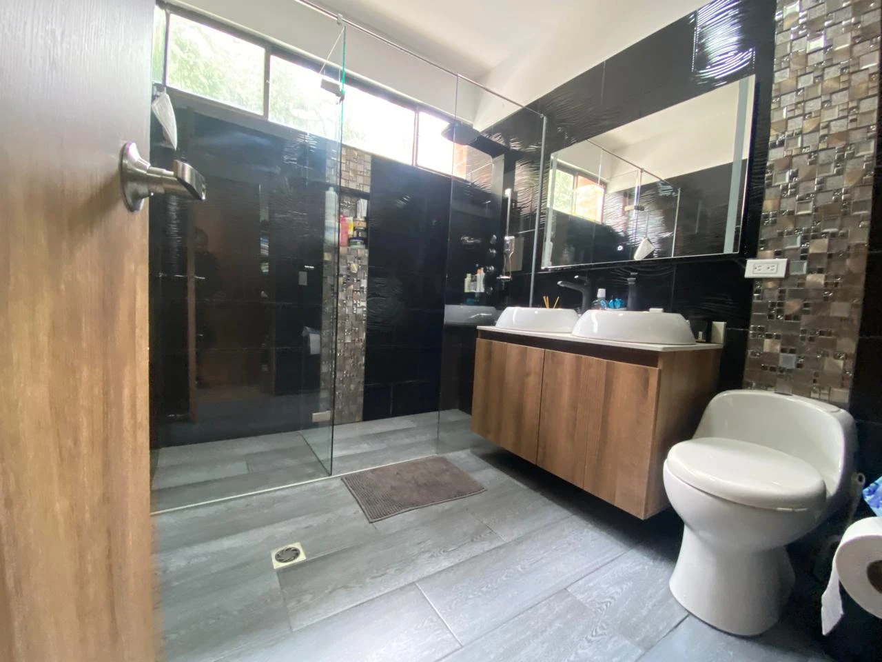 Arriendo Apartamento en el Poblado