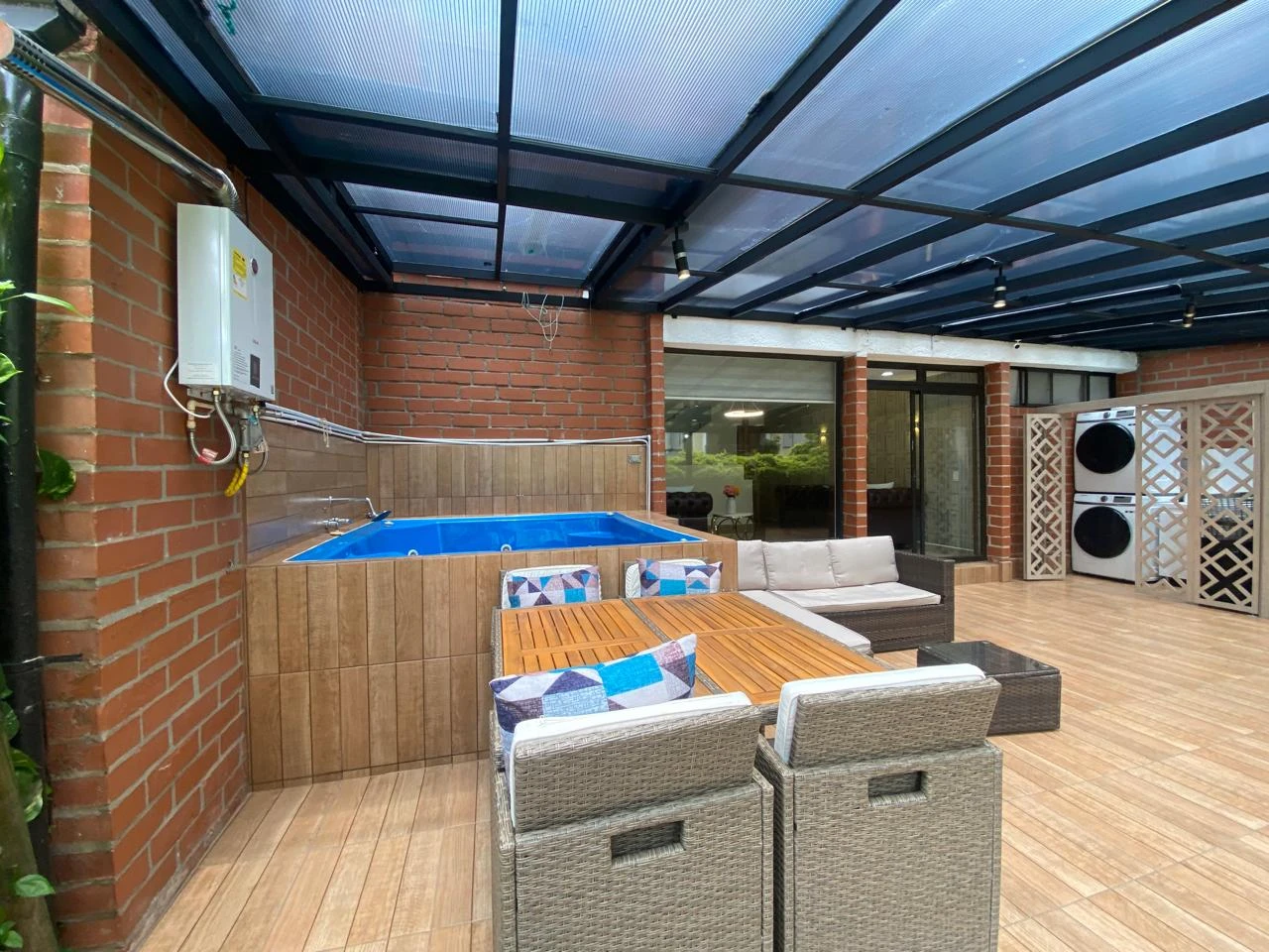 Arriendo Apartamento en el Poblado