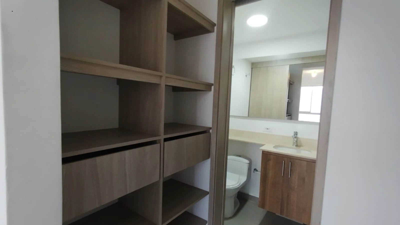 Apartamento En Arriendo Sector Calasanz