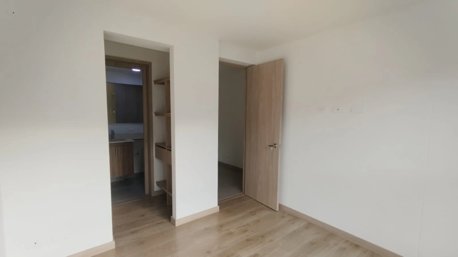 Apartamento En Arriendo Sector Calasanz