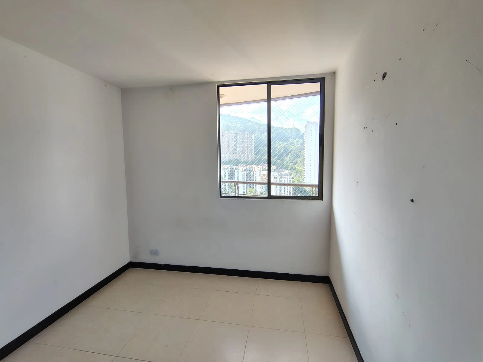 Apartamento en arriendo sector Loma del Indio