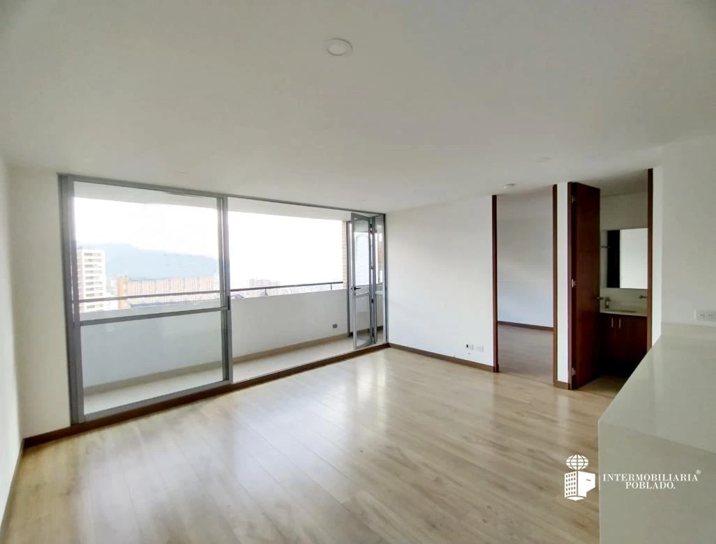 Apartaestudio en arriendo sector Loma de los Gonzalez