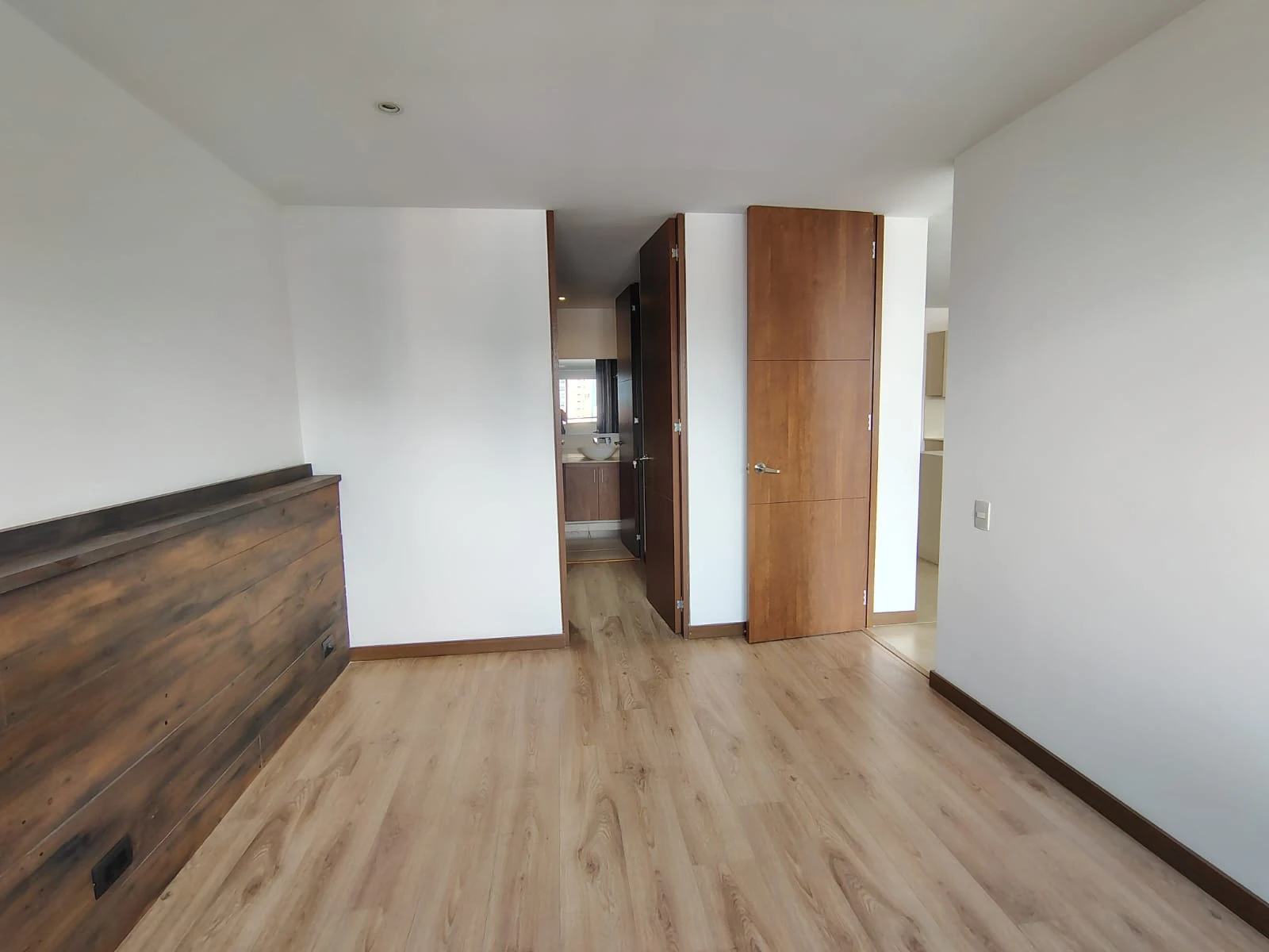 Apartaestudio en arriendo sector Loma de los González