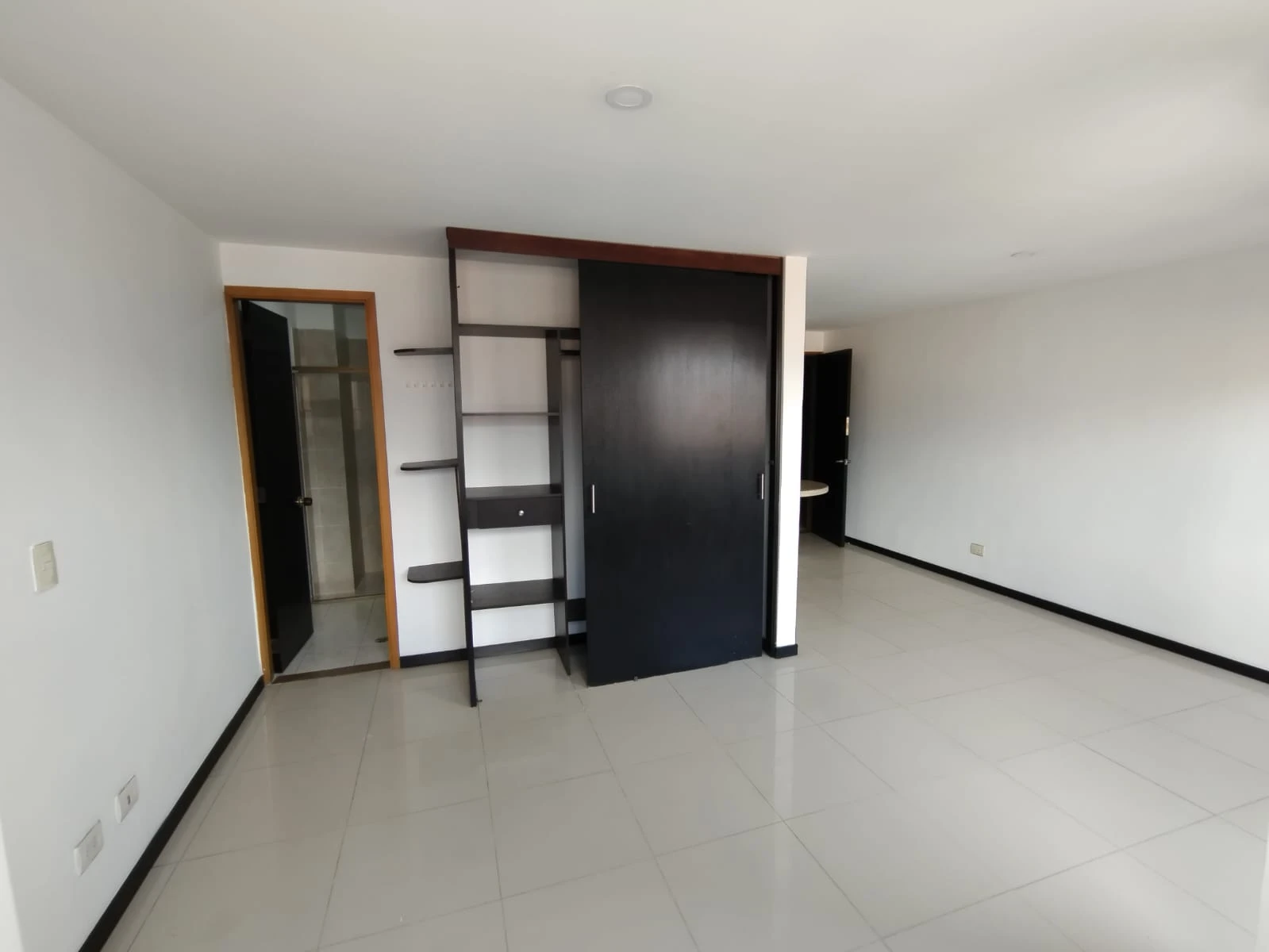 Apartaestudio En Arriendo Sector Laureles