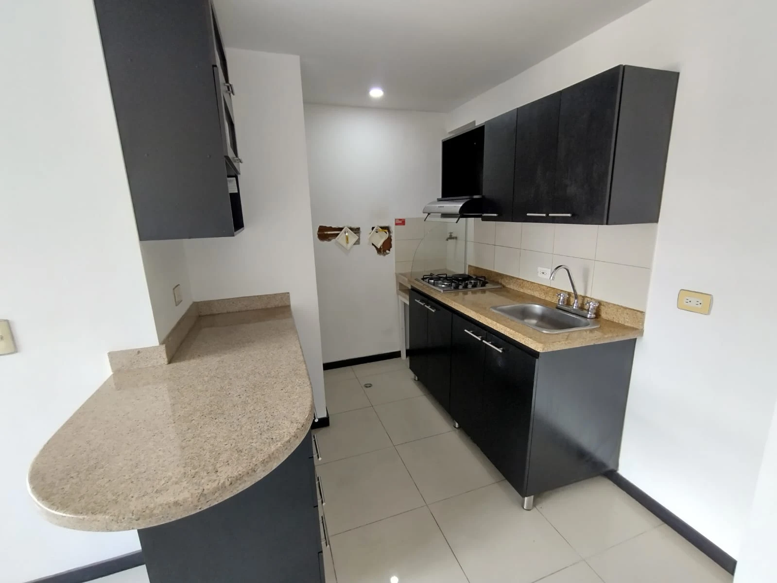 Apartaestudio En Arriendo Sector Laureles